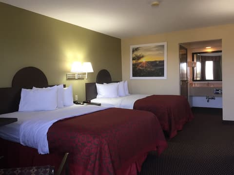 Days Inn by Wyndham Tucson Airport, Room