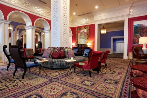 The Royal Sonesta Portland Downtown, Lobby