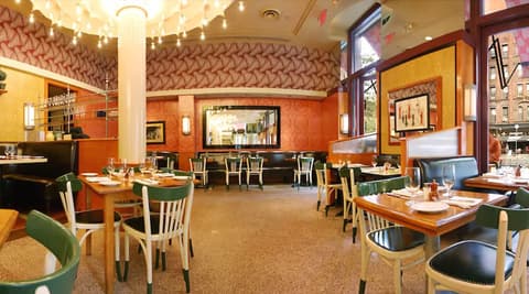 The Lucerne Hotel, Breakfast area