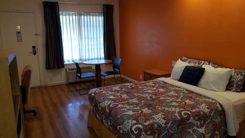 Rodeway Inn Alameda-Oakland, Room