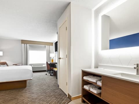 Comfort Inn & Suites O'Fallon - St. Louis Area, Room