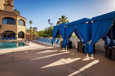 Harrah’s Laughlin - A Caesars Rewards Destination, Pool