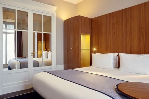 Holiday Inn Paris - Gare de Lyon Bastille by IHG, Room