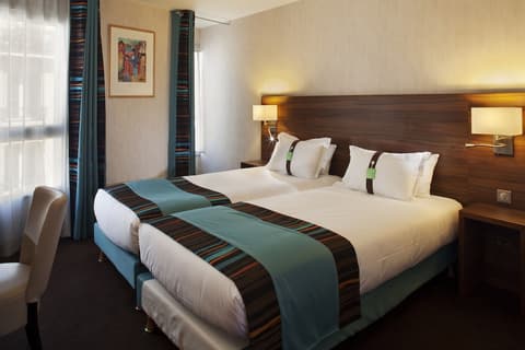 Holiday Inn Paris - Montmartre by IHG, Room