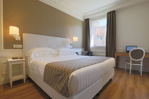 Grand Hotel Palace, Room