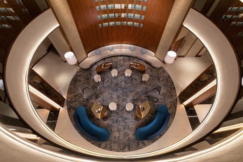Sheraton Grand Warsaw, Lobby