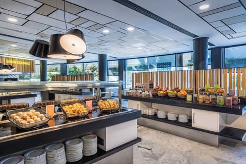 Barceló Sevilla Renacimiento, Restaurant