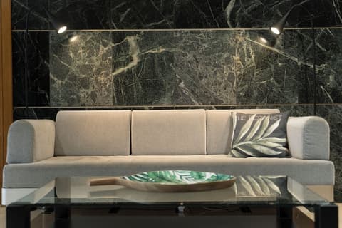 Hotel Sercotel Tres Luces, Reception