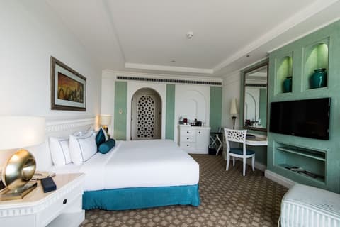 Habtoor Grand Resort, Autograph Collection, Room