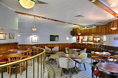 Holiday Inn Bulawayo by IHG, Lobby lounge