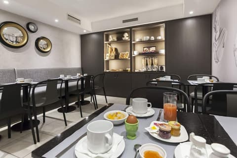 Hotel Paris Italie, Breakfast buffet