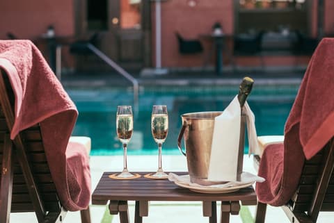 San Roque Only Adults, Pool