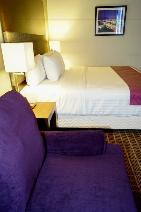 CHN Hotel Monterrey Centro, Trademark by Wyndham, Room