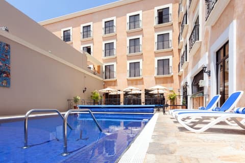 Holiday Inn Express Oaxaca-Centro Historico by IHG, Pool