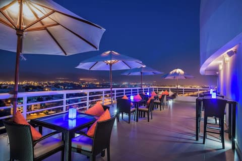 Crowne Plaza Muscat by IHG, Property amenity