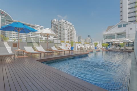 Night Hotel Bangkok - Sukhumvit 15, Pool