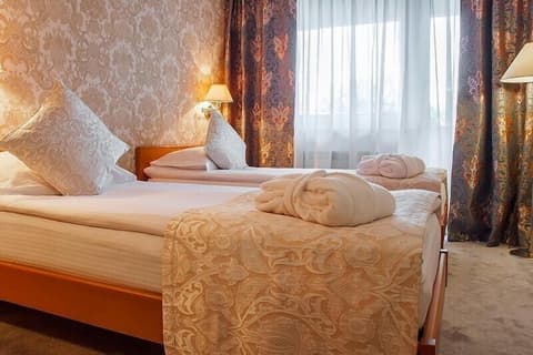 International Hotel Astana, Room