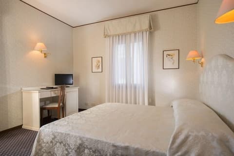 Hotel La Meridiana, Room