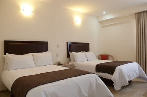 Imperio de Angeles Executive León Poliforum, Room