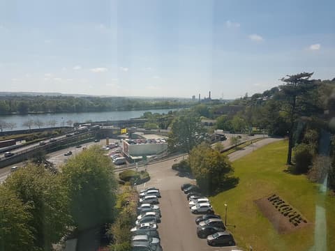 Clayton Hotel Silver Springs, Lake view