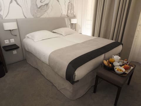 Hotel Queen Mary Paris, Room