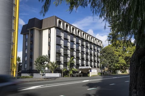 Copthorne Hotel Auckland City, Exterior