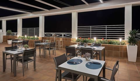 NH Valencia Center, Property amenity