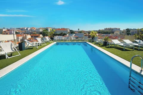 NH Collection Lisboa Liberdade, Pool