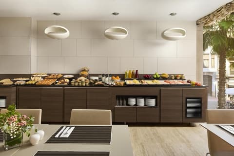 NH Castellón Mindoro Hotel, Breakfast area