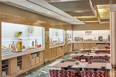NH Collection Barcelona Pódium, Breakfast area