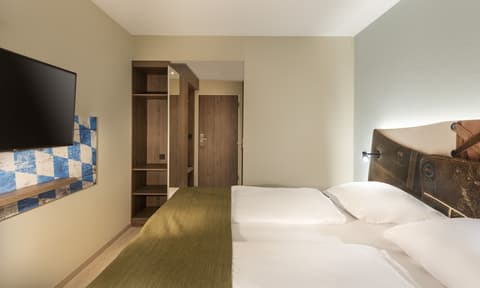 TRYP by Wyndham Rosenheim, Room
