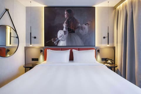 Radisson RED Berlin Kudamm, Room