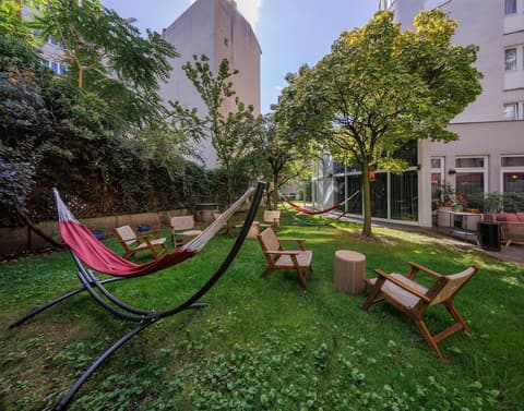 Radisson RED Berlin Kudamm, Property amenity