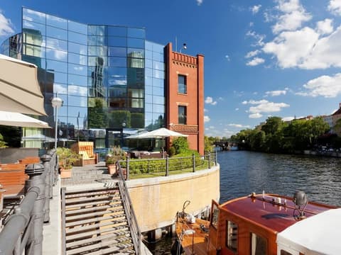 ABION Spreebogen Waterside Hotel Berlin, Boating