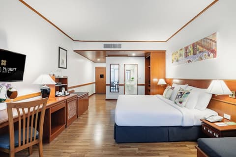 Royal Phuket City Hotel, Room
