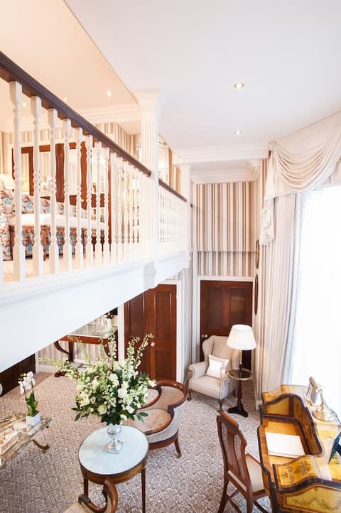 The Milestone Hotel, Room