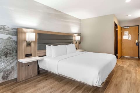 Best Western Plus Vineyard Inn, Room