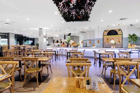 Rydges Sydney Central, Restaurant