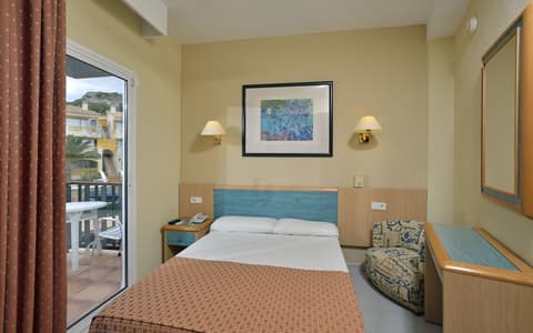 Sol Milanos Pingüinos, Room