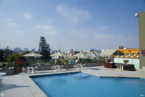 Sonesta Hotel El Olivar Lima, Outdoor pool