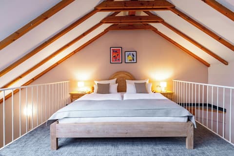 Garner Hotel Dusseldorf Main Station by IHG, Room