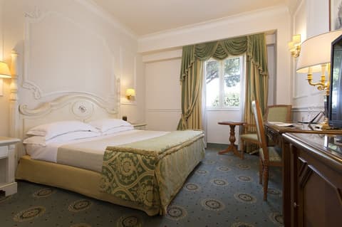 Grand Hotel Vanvitelli, Room