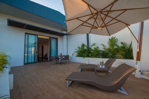 Vivanta Colombo, Airport Garden, Terrace/patio
