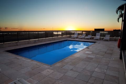 Metropolitan Hotel by Atlantica, Pool