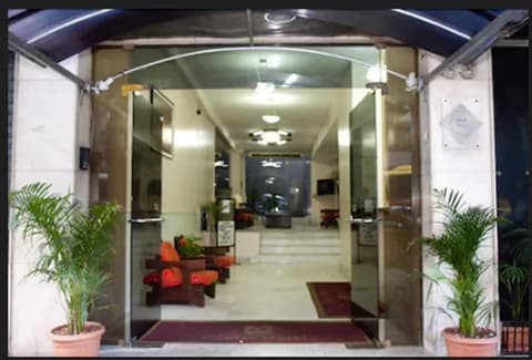 Hotel Atlântico Avenida, Interior entrance