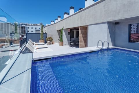Hotel Villa Real, a member of Preferred Hotels & Resorts, Rooftop pool