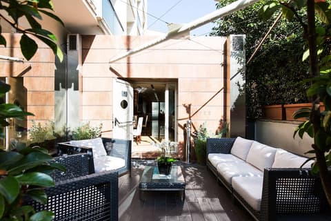 Hilton Garden Inn Rome Claridge, Exterior