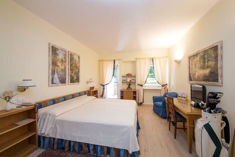 Gallia Palace Hotel, Room