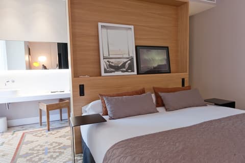 Alexandra Barcelona Hotel, Curio Collection by Hilton, Room