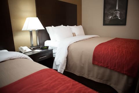 Comfort Inn, Room